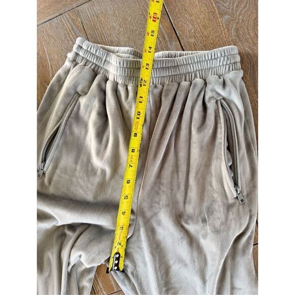 SKIMS Luxe Velour Velvet Comfy Joggers Pants in Grey Size XSmall - Picture 9 of 10